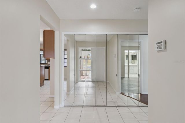 6246 SILVER GLEN COURT, Orlando, FL 32819