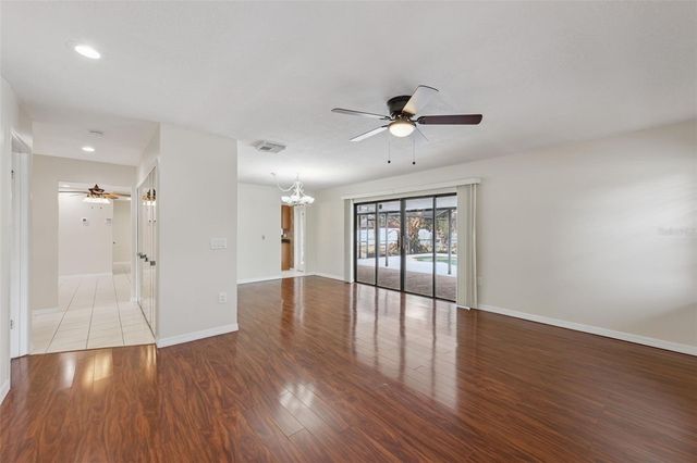 6246 SILVER GLEN COURT, Orlando, FL 32819