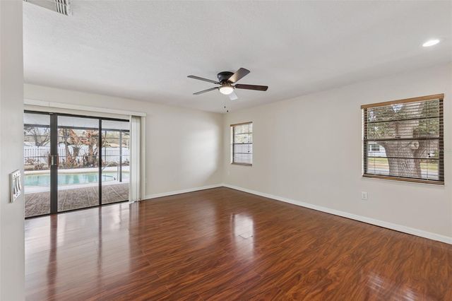 6246 SILVER GLEN COURT, Orlando, FL 32819