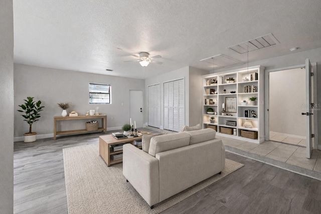 6246 SILVER GLEN COURT, Orlando, FL 32819