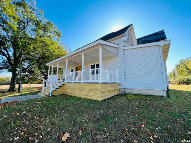 17064 Old Frankfort Road, Johnston City, IL 62951