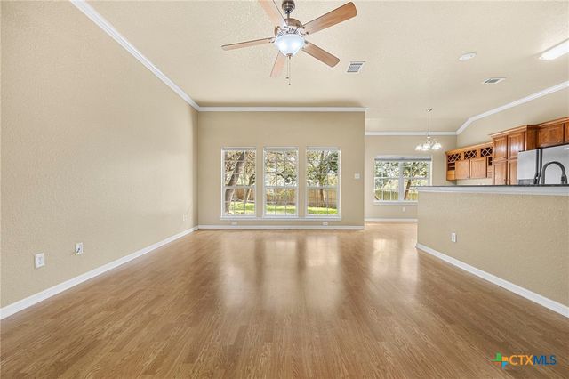 115 Squire Loop, Belton, TX 76513