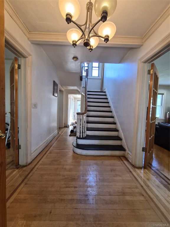 19404 110th Road, Saint Albans, NY 11412 — photo 5