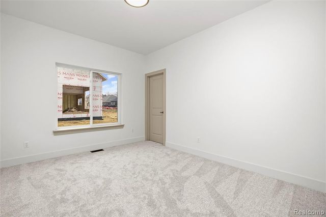 21963 Deer Brook Dr Drive 1, Southfield, MI 48075