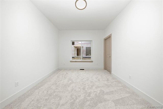 21963 Deer Brook Dr Drive 1, Southfield, MI 48075