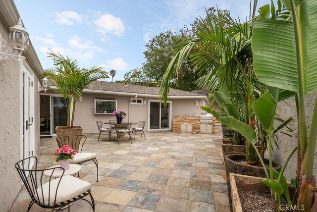 1651 Thurston Drive, Laguna Beach, CA 92651