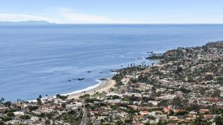 1651 Thurston Drive, Laguna Beach, CA 92651