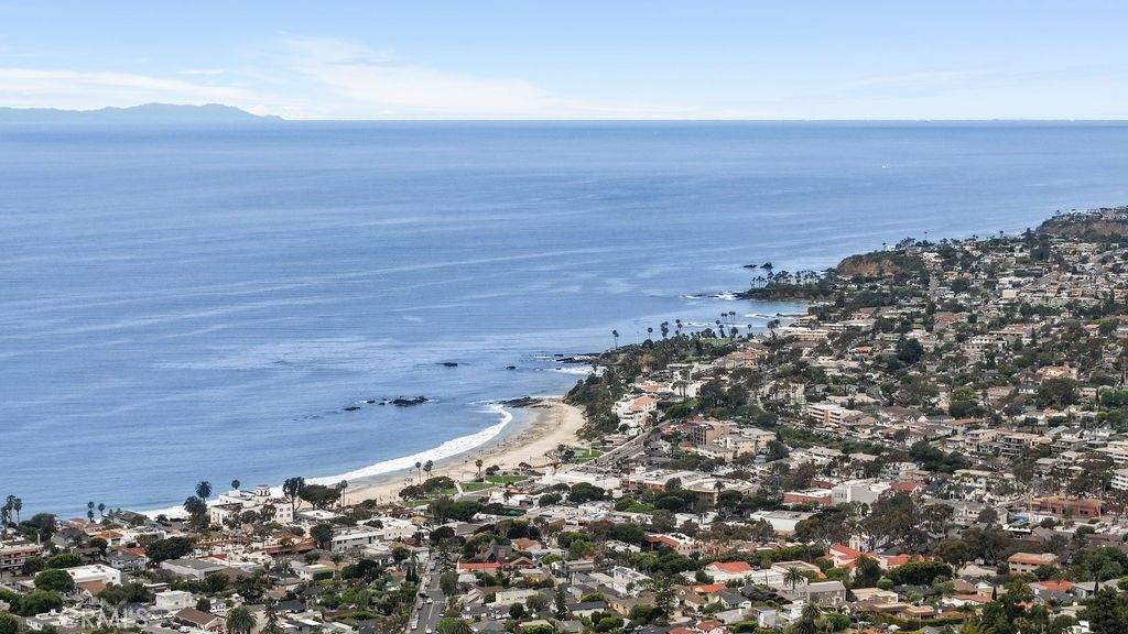 1651 Thurston Drive, Laguna Beach, CA 92651