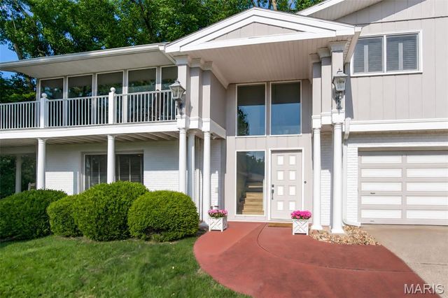 590 Watch Hill Road, Collinsville, IL 62234