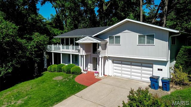 590 Watch Hill Road, Collinsville, IL 62234