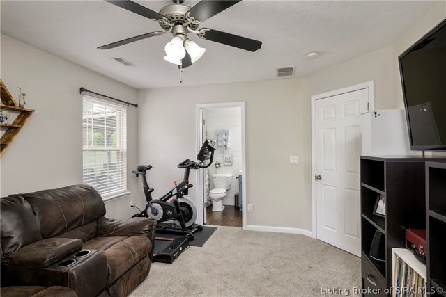 7505 Blue Sky Drive, Sellersburg, IN 47172