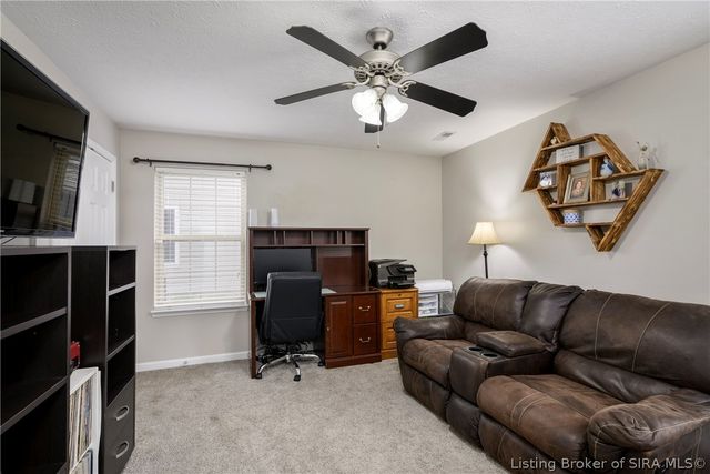 7505 Blue Sky Drive, Sellersburg, IN 47172