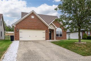 7505 Blue Sky Drive, Sellersburg, IN 47172