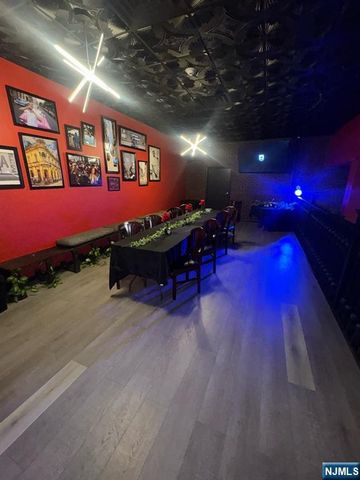 331-337 West Side Avenue, Jersey City, NJ 07305