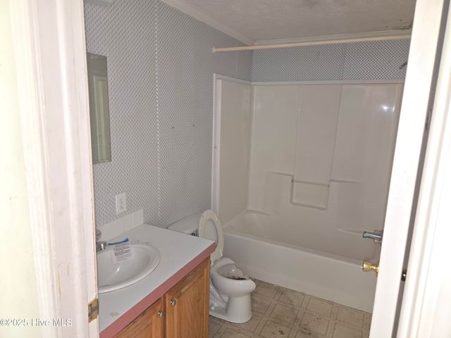 151 Graytown Road, Jacksonville, NC 28540