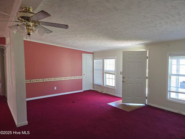 151 Graytown Road, Jacksonville, NC 28540