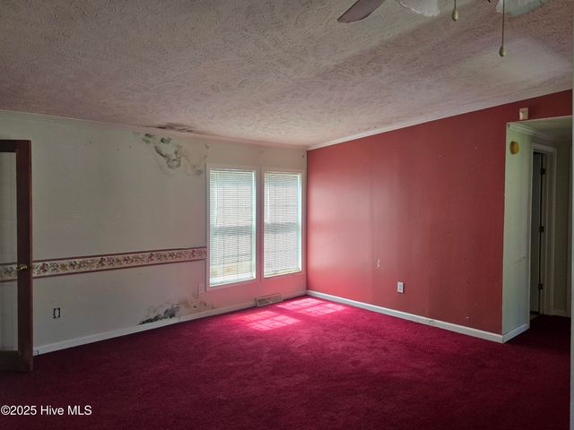 151 Graytown Road, Jacksonville, NC 28540