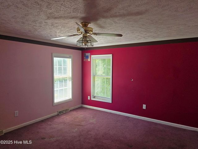 151 Graytown Road, Jacksonville, NC 28540