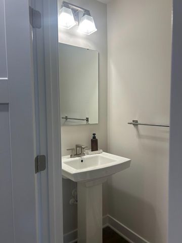 18386 CENTENNIAL CIR, Ruther Glen, VA 22546
