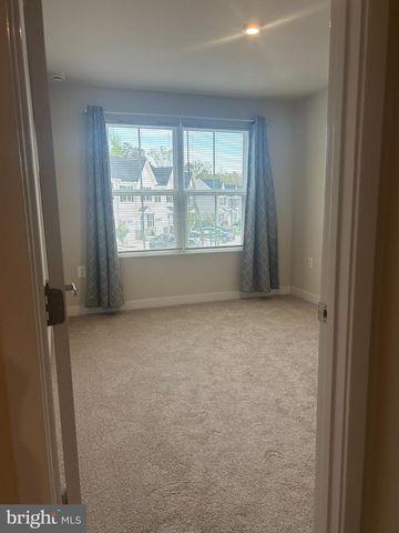 18386 CENTENNIAL CIR, Ruther Glen, VA 22546