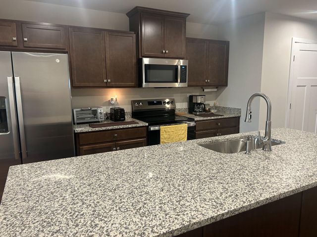 18386 CENTENNIAL CIR, Ruther Glen, VA 22546