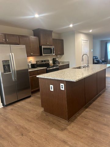 18386 CENTENNIAL CIR, Ruther Glen, VA 22546