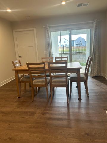 18386 CENTENNIAL CIR, Ruther Glen, VA 22546