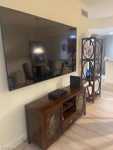 5793 Cape Harbour DR 613, Cape Coral, FL 33914