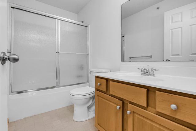 4989 Archer Lane N, Plymouth, MN 55446