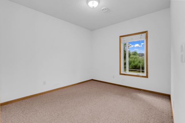 4989 Archer Lane N, Plymouth, MN 55446
