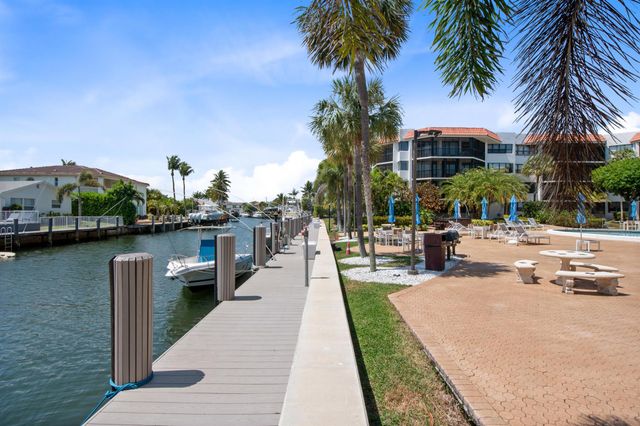 800 Jeffery Street 204, Boca Raton, FL 33487