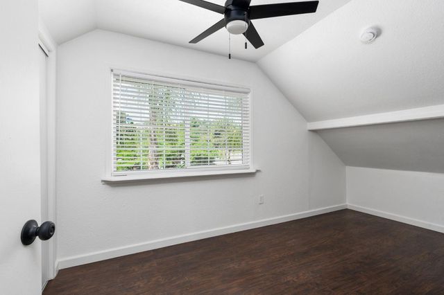 4843 N Doon Way, Fresno, CA 93726