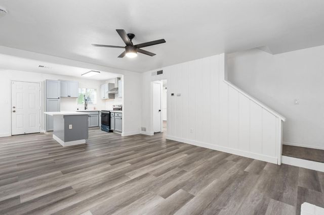 4843 N Doon Way, Fresno, CA 93726