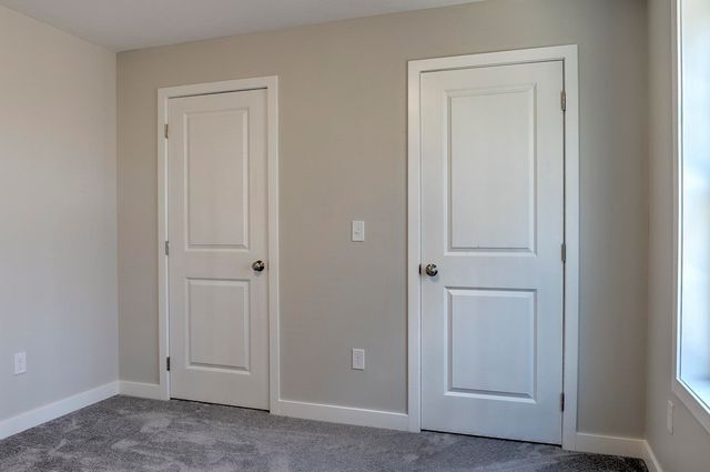 1 Ashley Avenue, Hinsdale, NH 03451