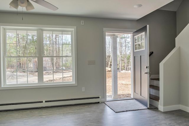 1 Ashley Avenue, Hinsdale, NH 03451