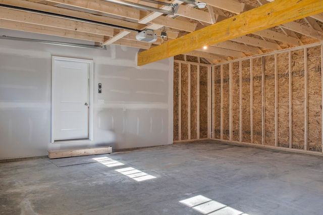 1 Ashley Avenue, Hinsdale, NH 03451