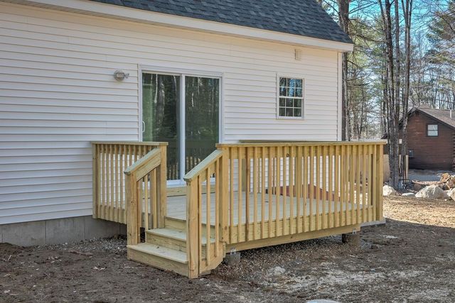 1 Ashley Avenue, Hinsdale, NH 03451