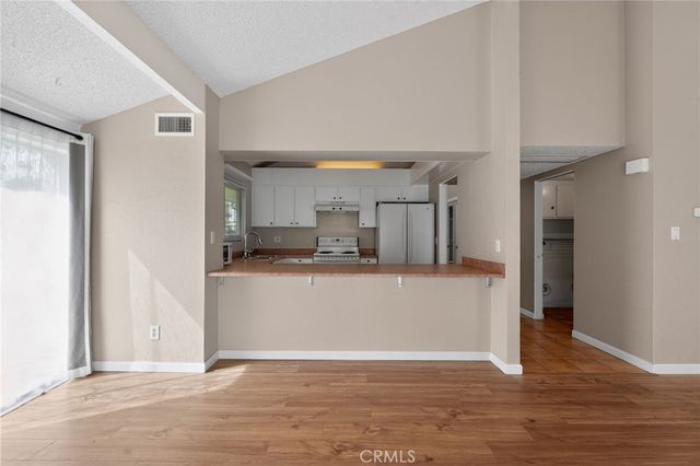 29266 Via Frontera Rd, Murrieta, CA 92563