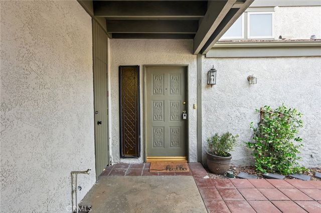 29266 Via Frontera Rd, Murrieta, CA 92563