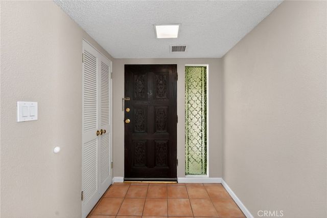 29266 Via Frontera Rd, Murrieta, CA 92563