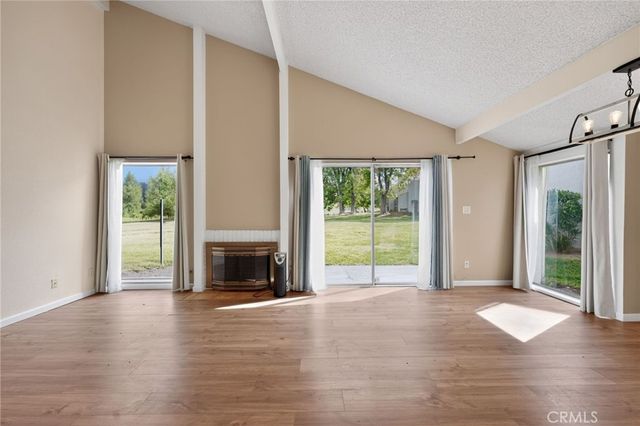 29266 Via Frontera Rd, Murrieta, CA 92563