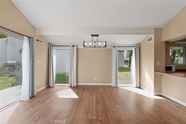 29266 Via Frontera Rd, Murrieta, CA 92563