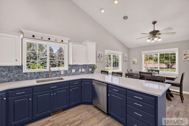 1061 N 1200 E, Shelley, ID 83274