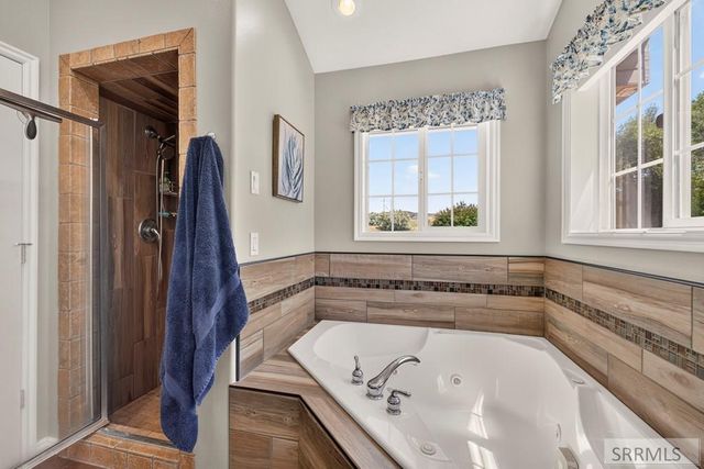 1061 N 1200 E, Shelley, ID 83274