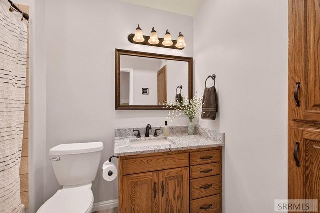 1061 N 1200 E, Shelley, ID 83274