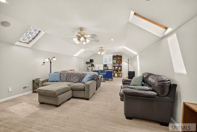 1061 N 1200 E, Shelley, ID 83274