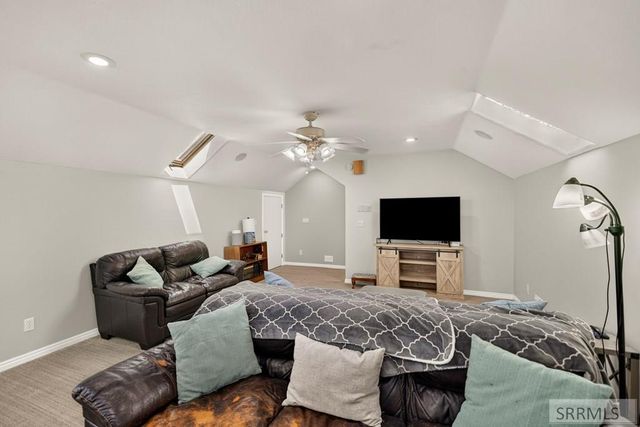 1061 N 1200 E, Shelley, ID 83274