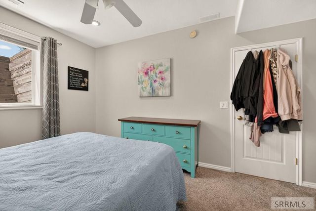 1061 N 1200 E, Shelley, ID 83274