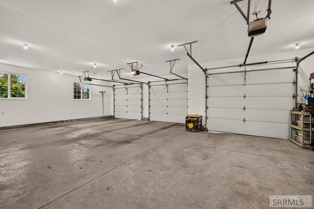 1061 N 1200 E, Shelley, ID 83274