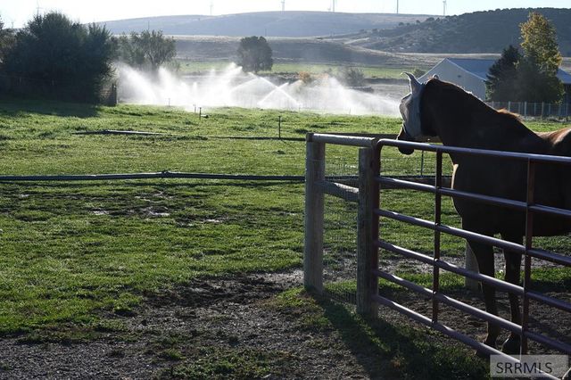 1061 N 1200 E, Shelley, ID 83274